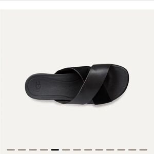 UGG KARI TREADLITE BLACK‎ LEATHER BLACK  SUEDE BANDED SLIDE SANDALS Size 10
